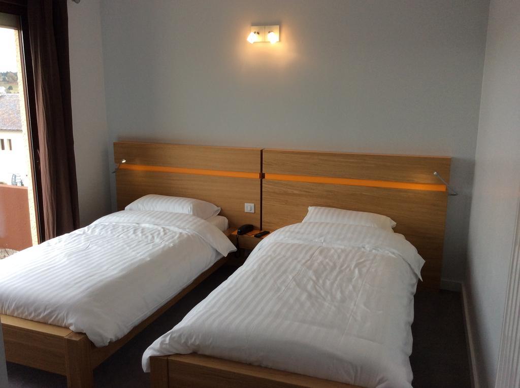 Hotel Bel Horizon Saint-Chély-dʼApcher Pokoj fotografie